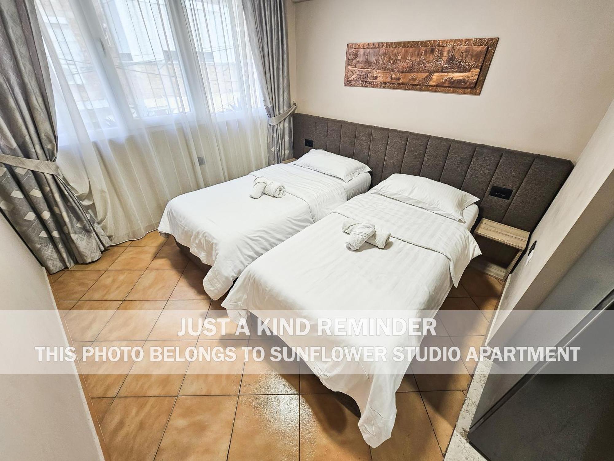 Sunflower Rooms Tirana Exterior photo